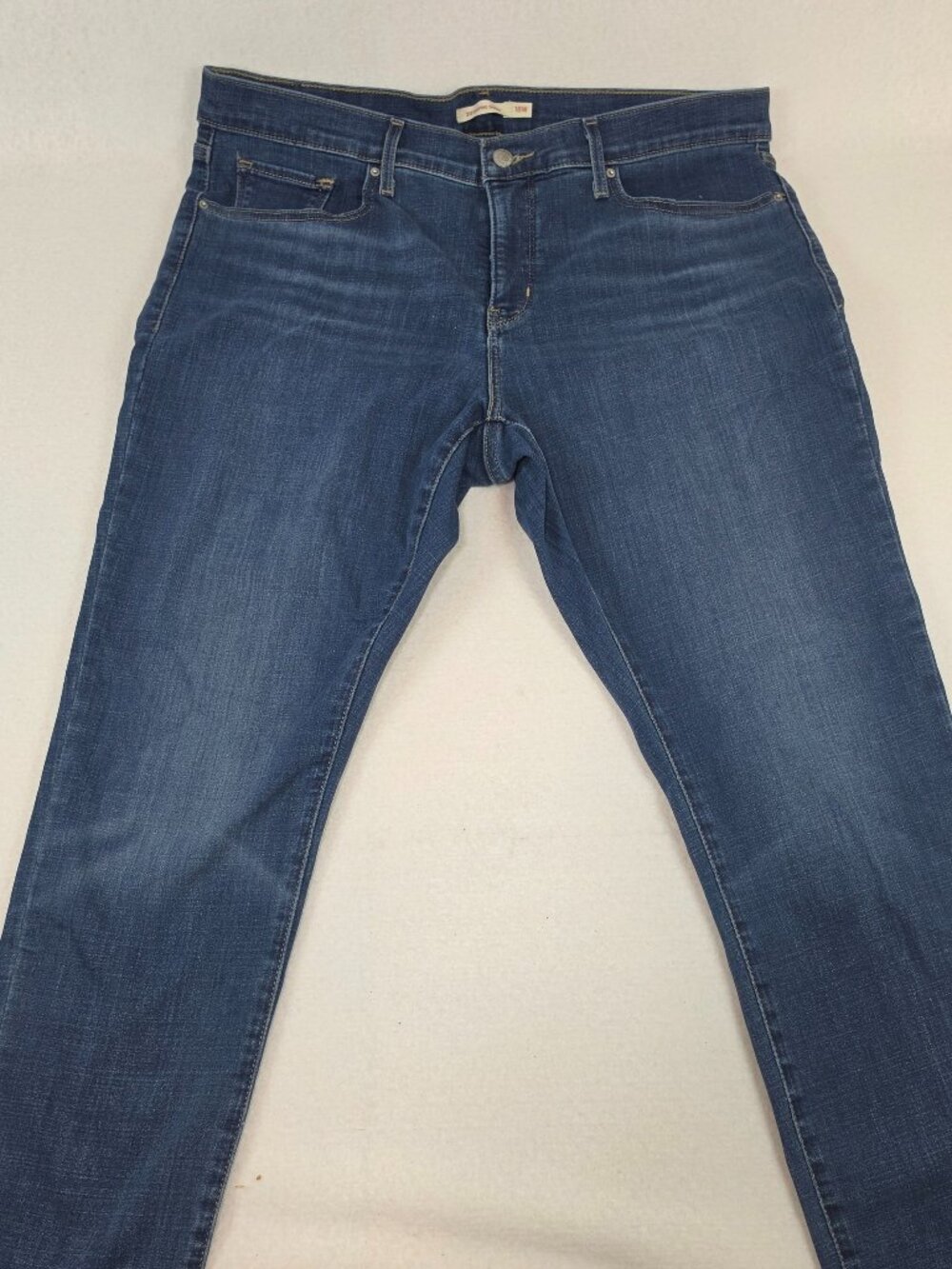 Levi’s 311 Shaping Skinny Jeans Size 18W Medium Dark Wash Stretch